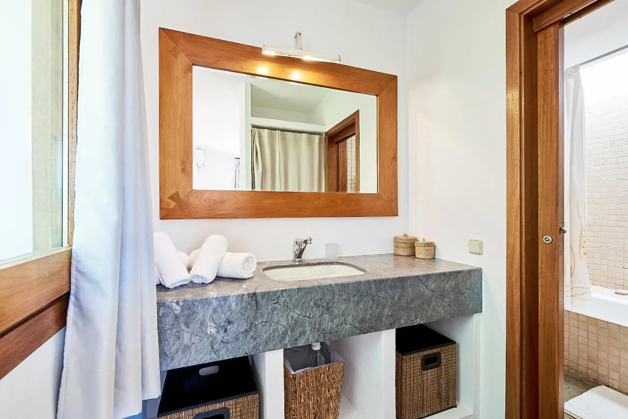 Villa Sa Codolar Cala Tarida  0*, Cala Tarida (Ibiza) Španělsko